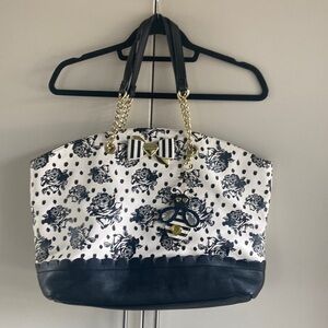 Betsey Johnson Black Rose Bow Tote